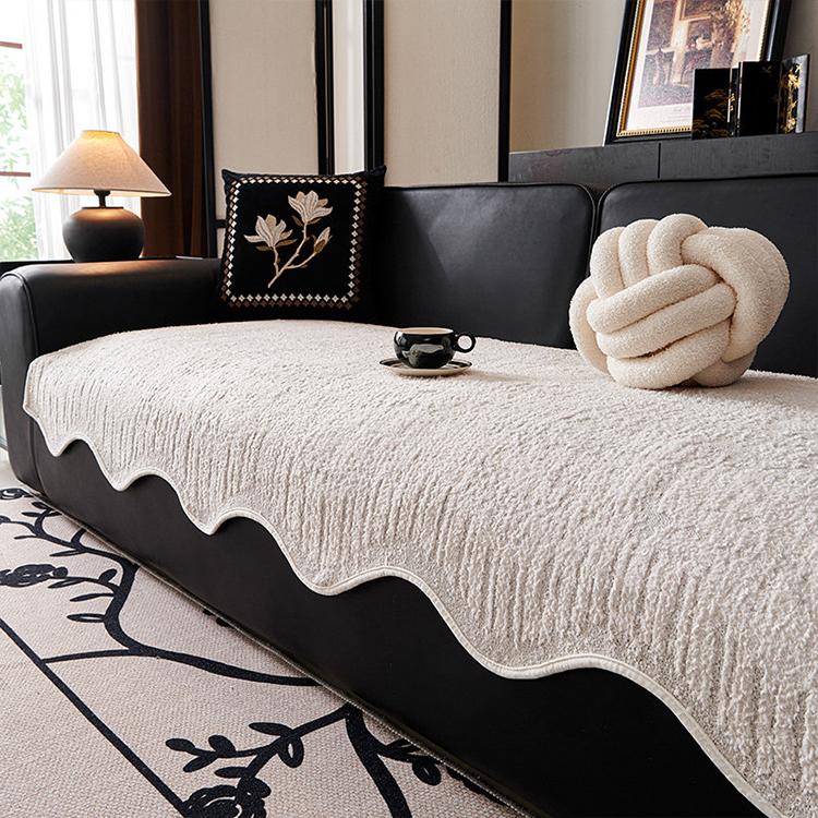 Scalloped Abstract White couch cover — Scalloped Patterned Fleece Non-Slip Couch Cover