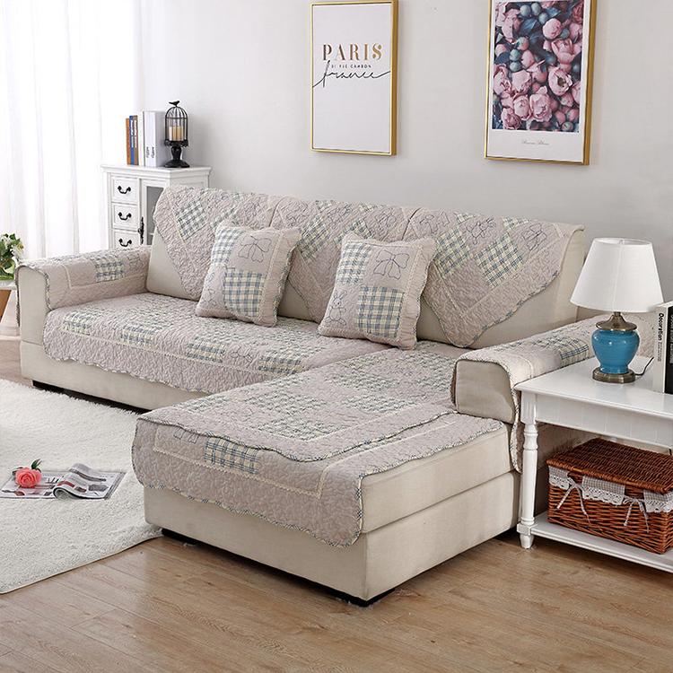 Vintage Patchwork Cotton Quilted Couch Cover — fabric, design and styling detail 023
