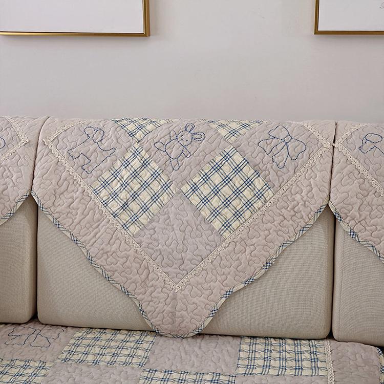 Vintage Patchwork Cotton Quilted Couch Cover — fabric, design and styling detail 028