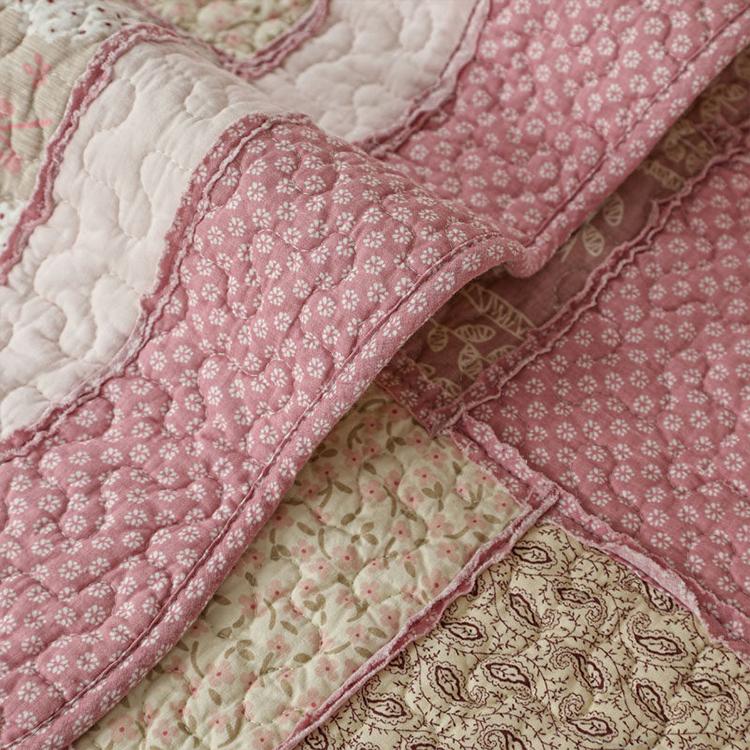 Vintage Patchwork Cotton Quilted Couch Cover — fabric, design and styling detail 086