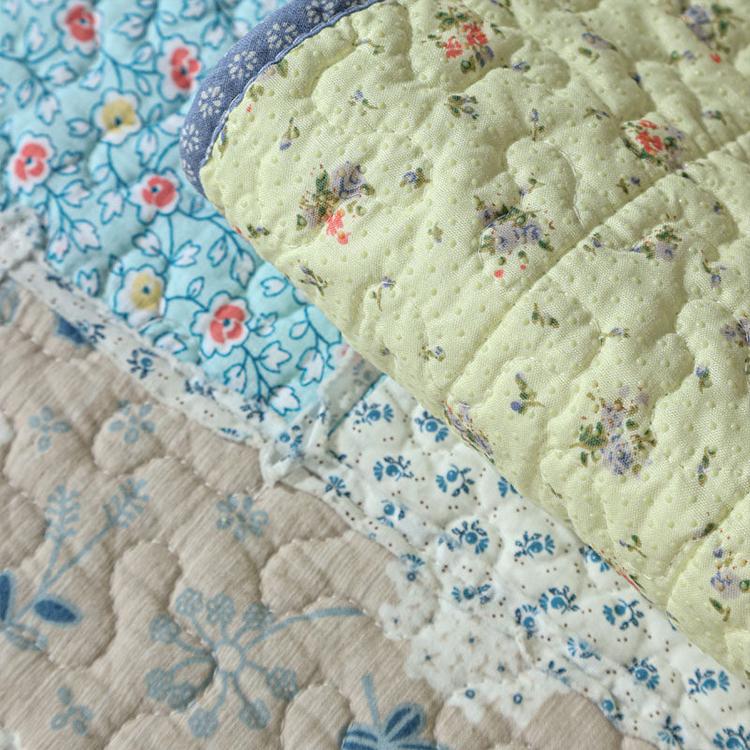 Vintage Patchwork Cotton Quilted Couch Cover — fabric, design and styling detail 091