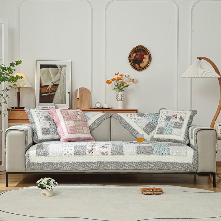 Vintage Patchwork Cotton Quilted Couch Cover — fabric, design and styling detail 093