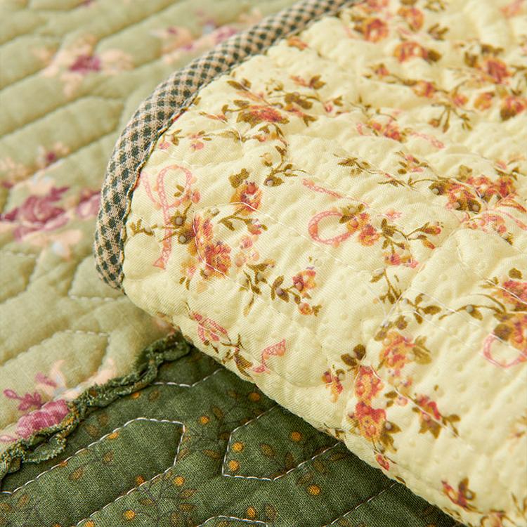 Vintage Patchwork Cotton Quilted Couch Cover — fabric, design and styling detail 151