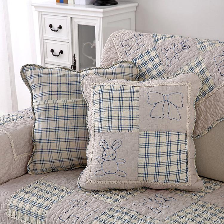 Blue Rabbit Plaid couch cover — Vintage Patchwork Cotton Quilted Couch Cover