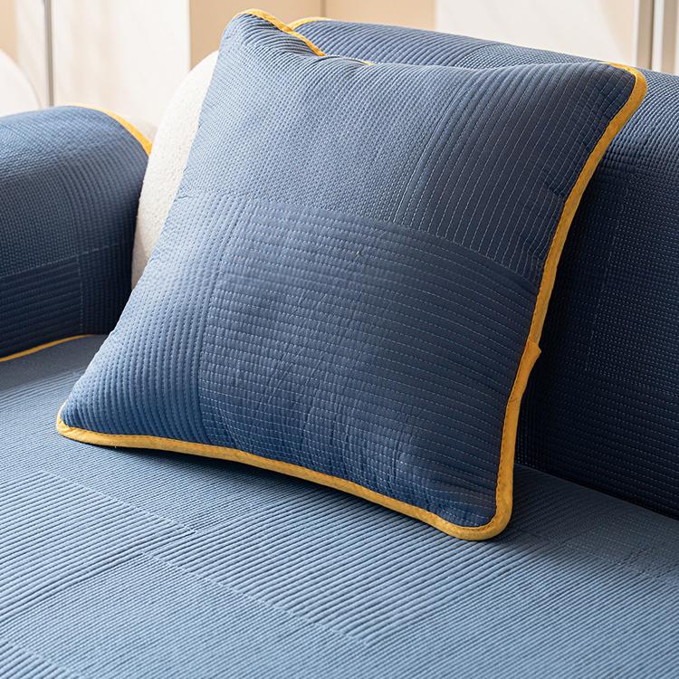 Coordinating blue quilted cushion and contrast edge — gsft-9065