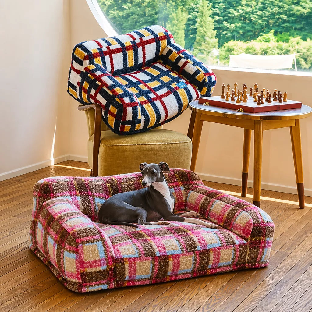 Vintage-Style Plush Sofa Bed for Dogs and Cats