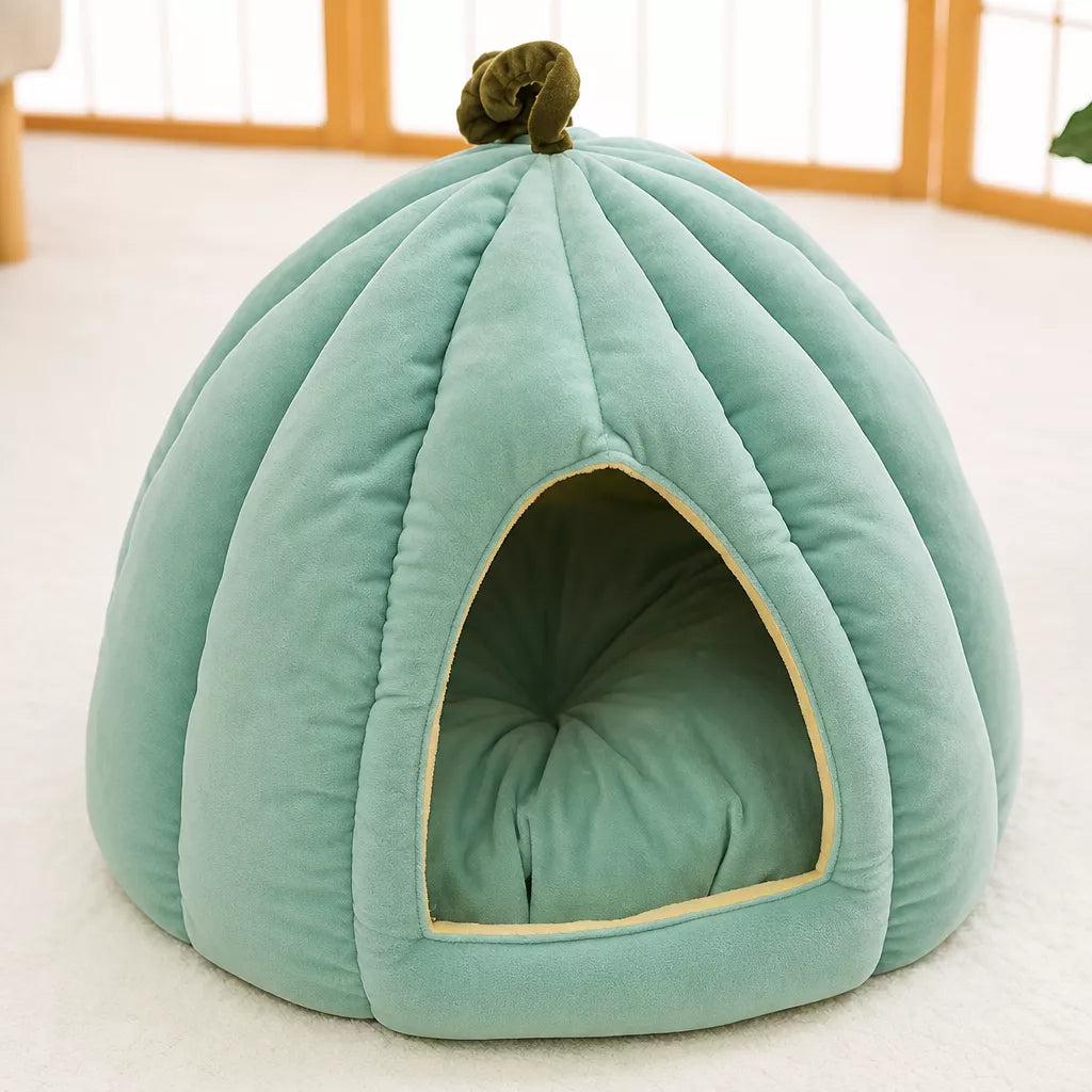 Enclosed Pet Bed for Cats and Small Dogs