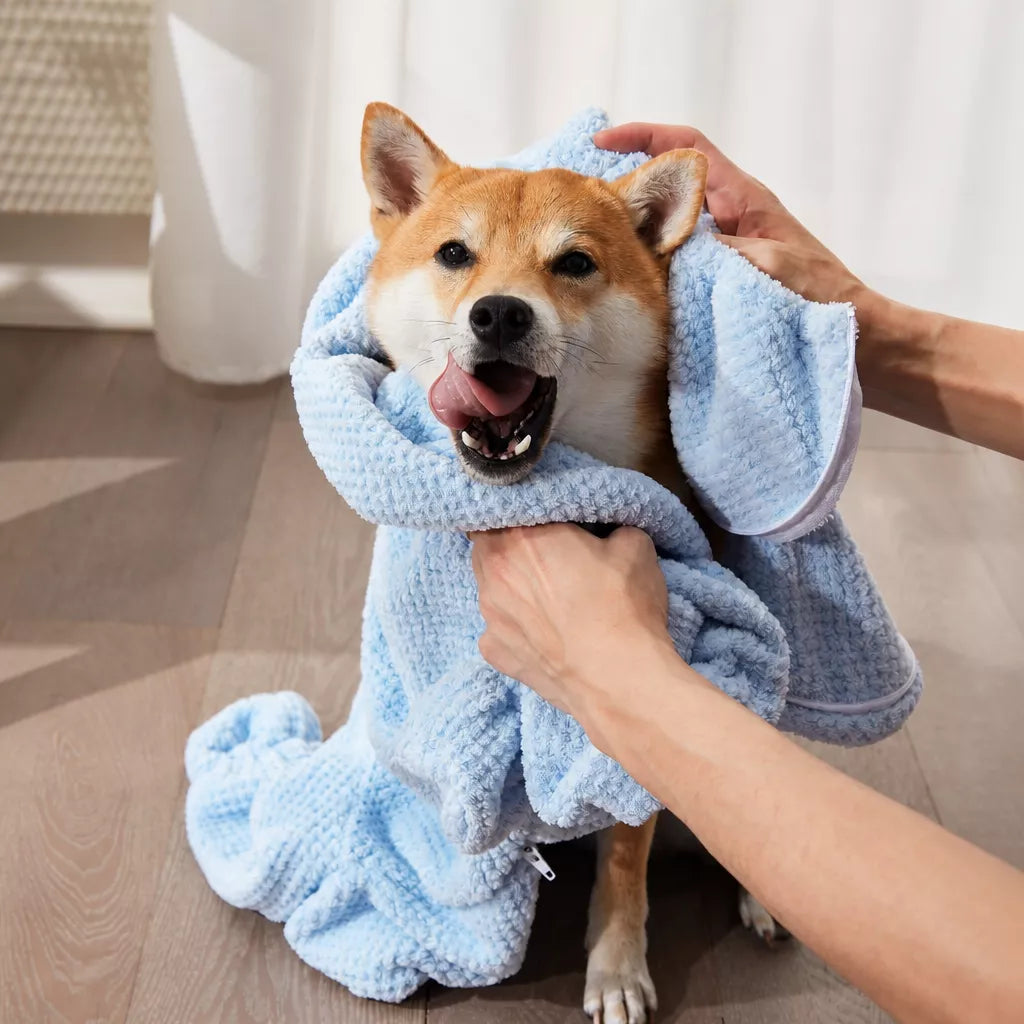 Quick-Dry Pet Bathrobe Towel for Dogs and Cats