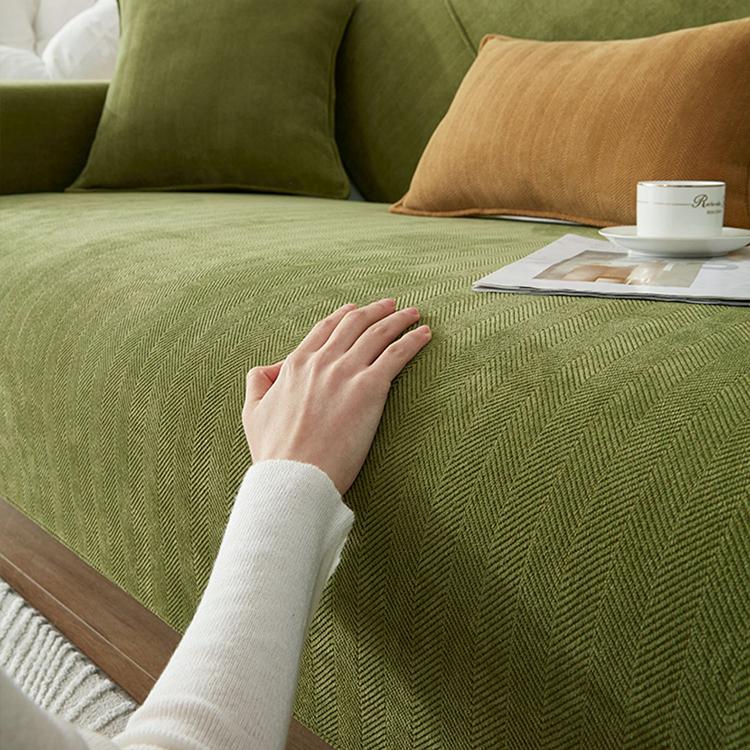 Herringbone Chenille Couch Cover – Pet-Proof Furniture Protector – gsft-9006 detail showing the dotted non-slip backing