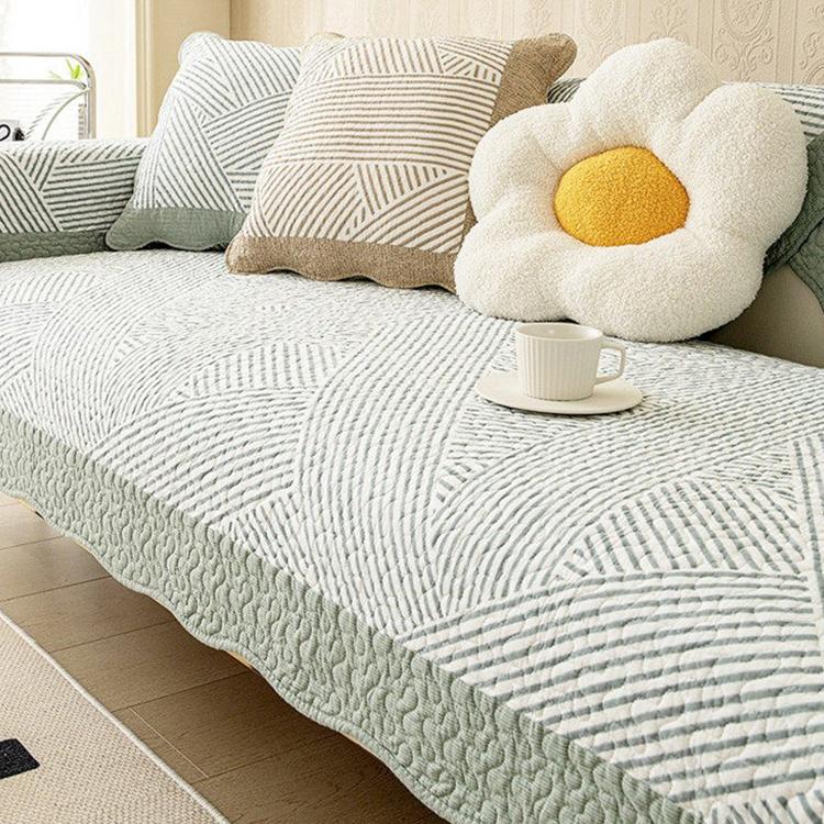 COLOR2 option for the Reversible Patterned Cotton Couch Cover