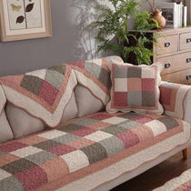 Rose patchwork color and fabric details