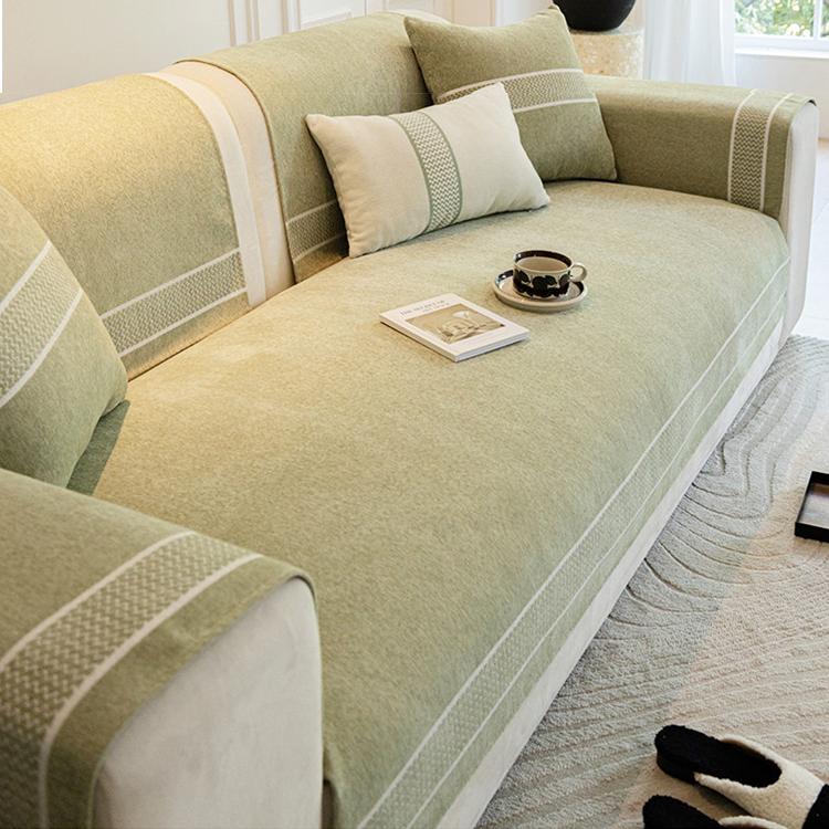 Green modular cover across seat and backrest