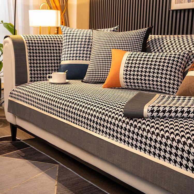 Color-Block Houndstooth Sofa Cover for Pets - Gray