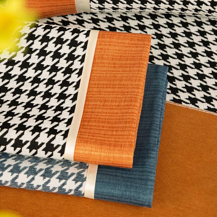 Color-Block Houndstooth Sofa Cover for Pets - product detail 16