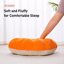Enclosed Pet Bed for Cats and Small Dogs